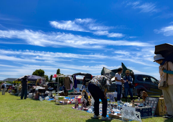 にぎわいフリーマーケット＆軽トラ市